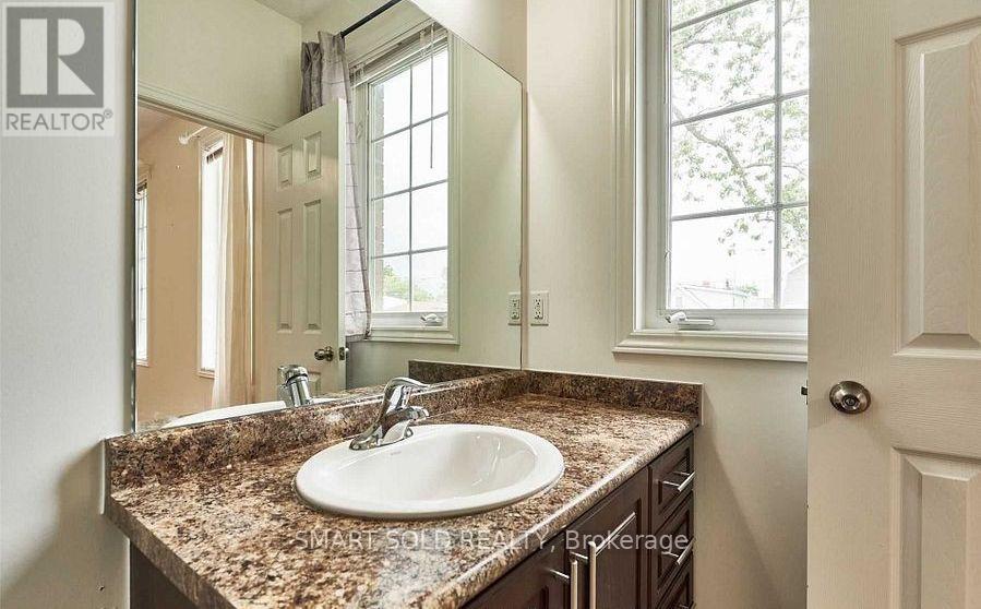 349 Pine Avenue, Oshawa, ON photo 25