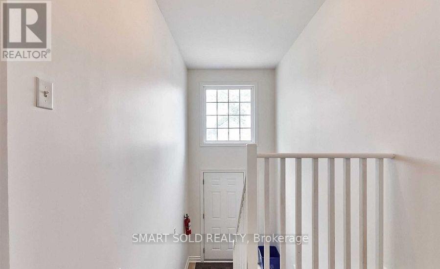 349 Pine Avenue, Oshawa, ON photo 4