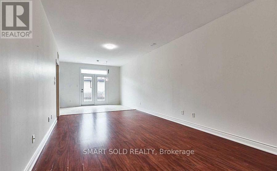 349 Pine Avenue, Oshawa, ON photo 7