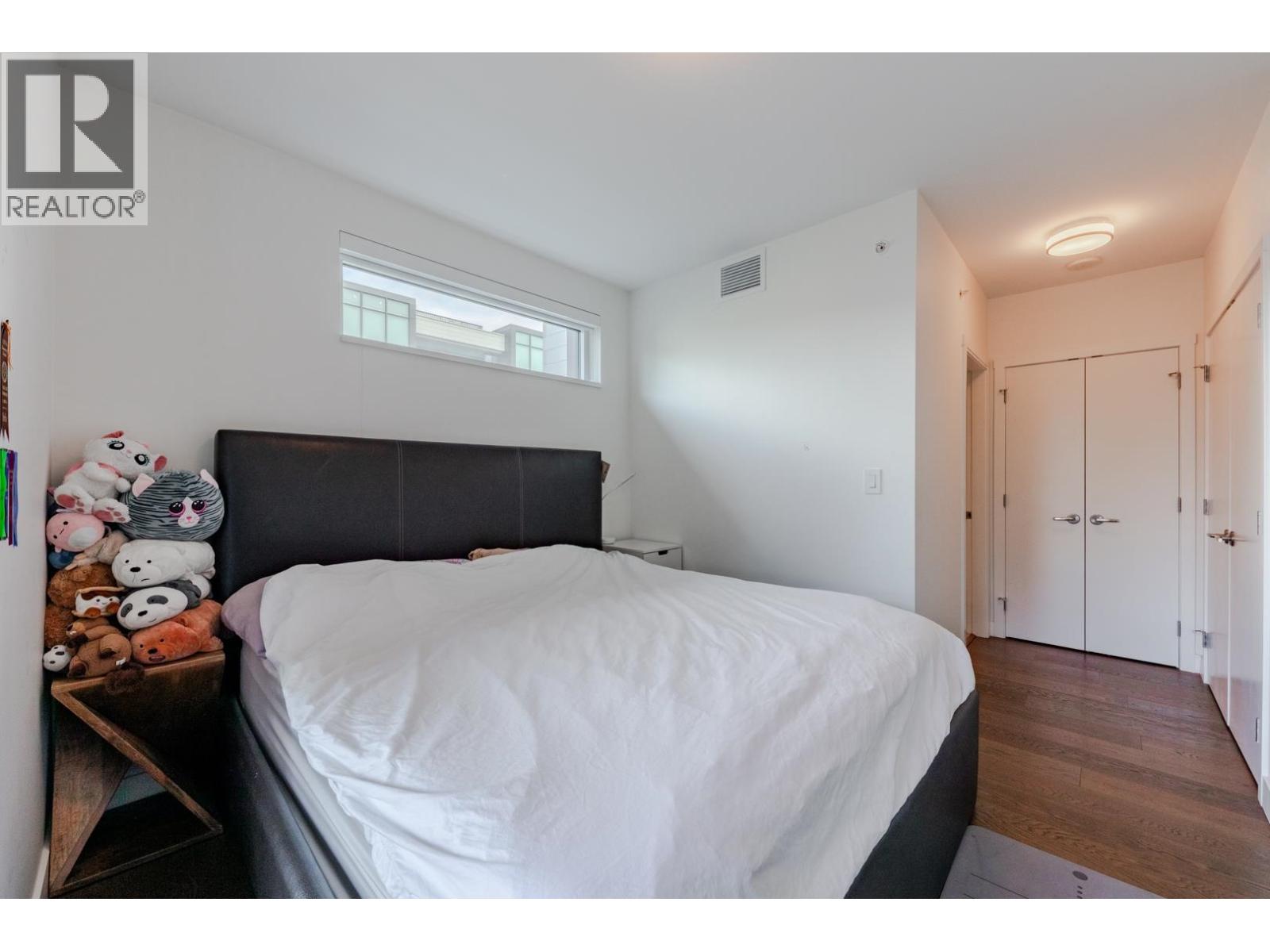 Photo of 903 7228 ADERA STREET 23