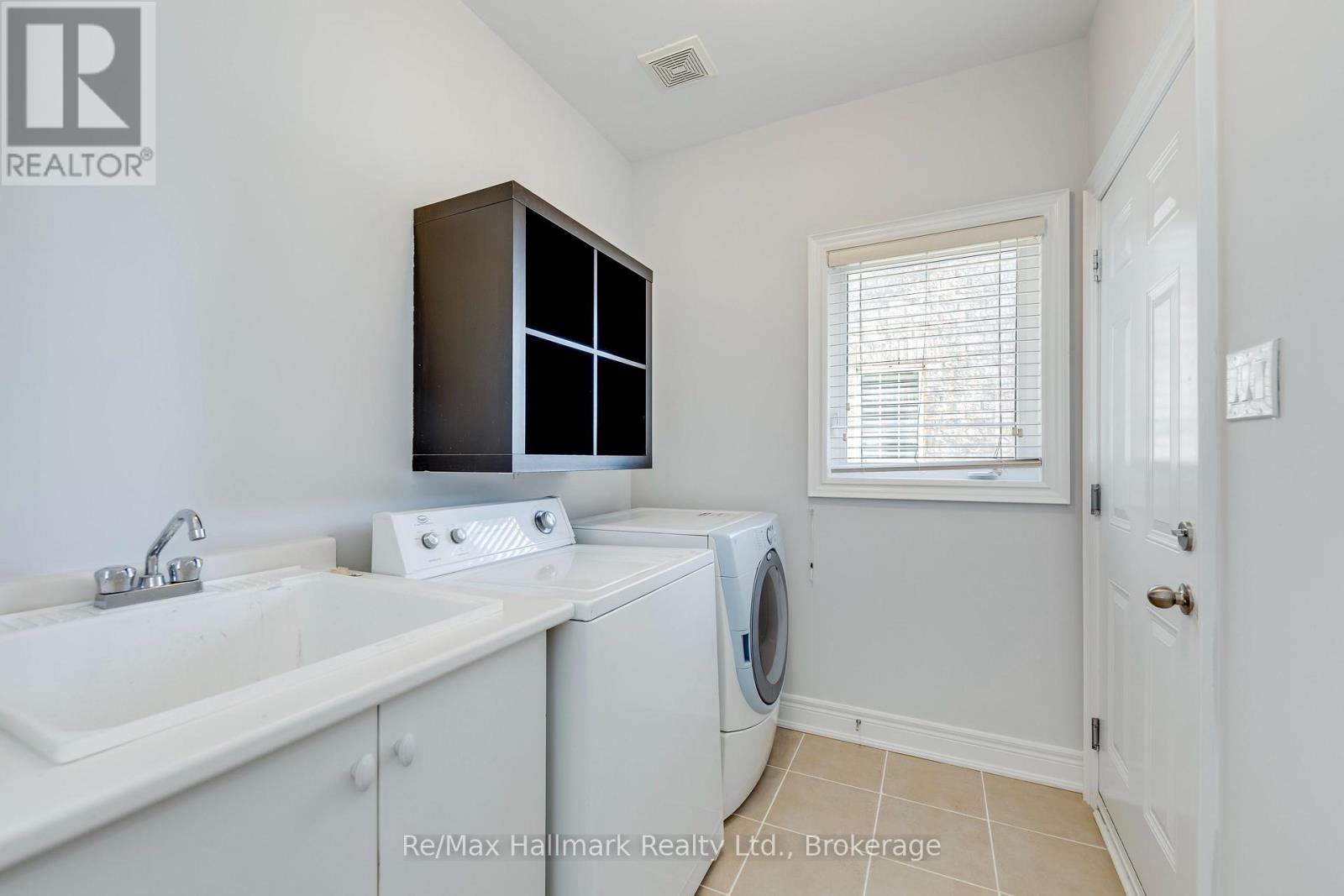 2241 Adirondak Trail — photo 17