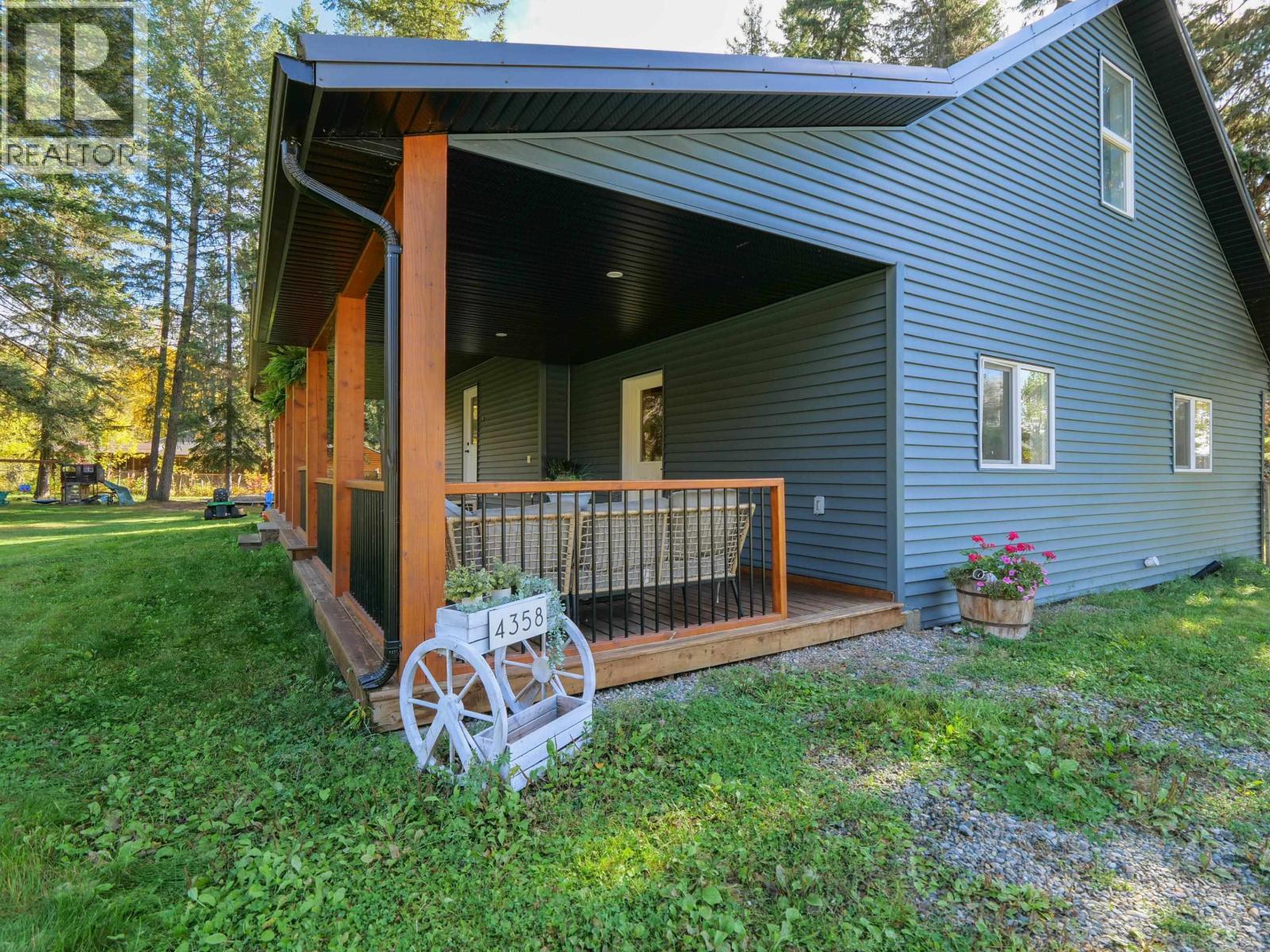 4358 KIWI ROAD - 26
