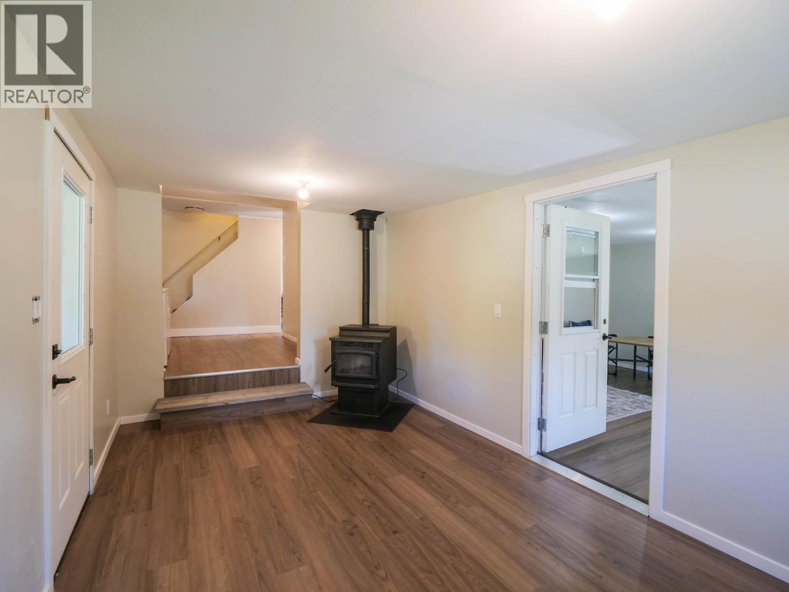 4358 KIWI ROAD - 6