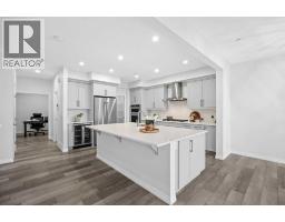 5pc Bathroom - 101 Howse Common Ne, Calgary, AB T3P1L2 Photo 7
