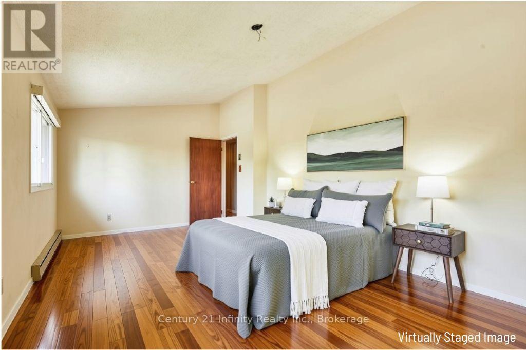 1 Goodland Gate, Toronto, ON photo 25