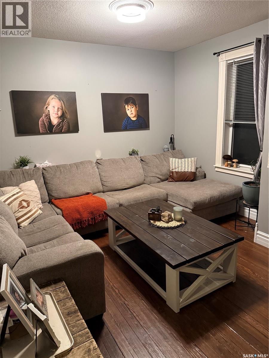 323 3rd AVENUE - 5