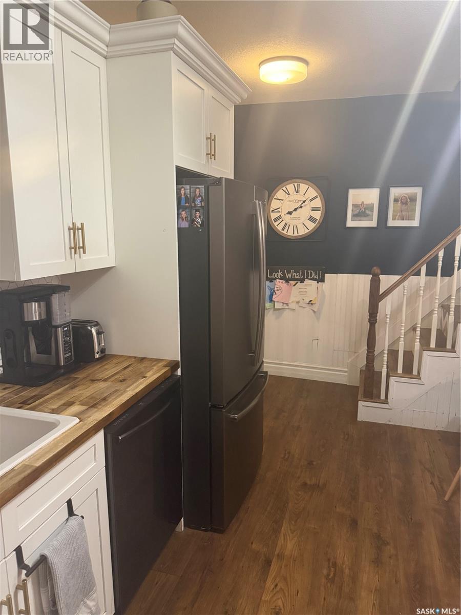 323 3rd AVENUE - 7