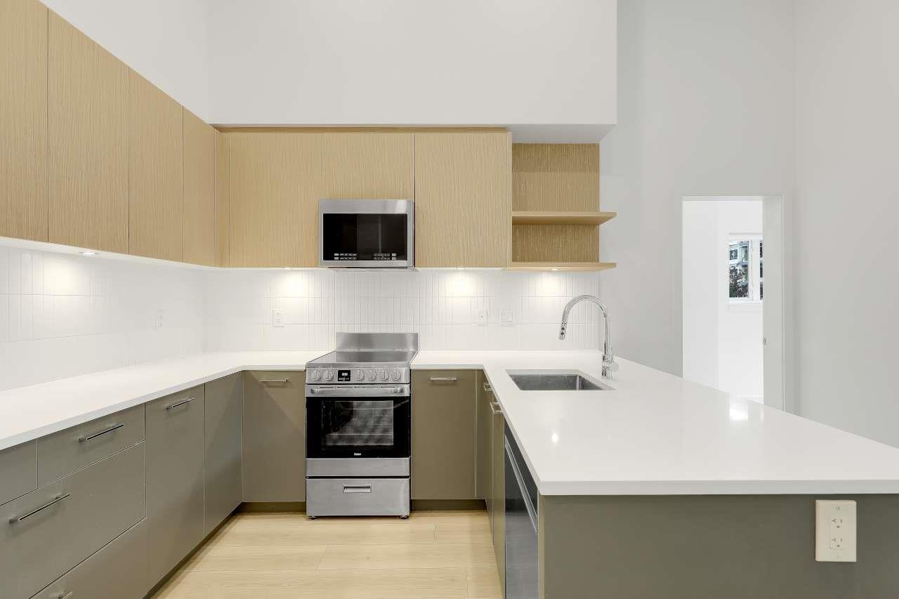 Photo of 119 10777 138 STREET 16