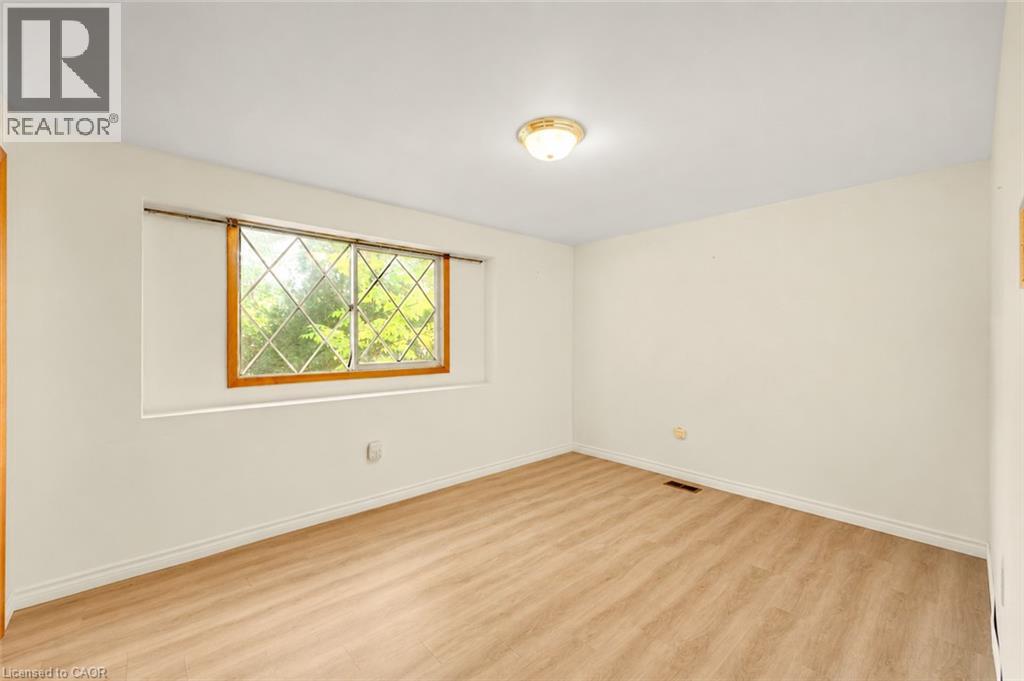326 Walkers Line — photo 10