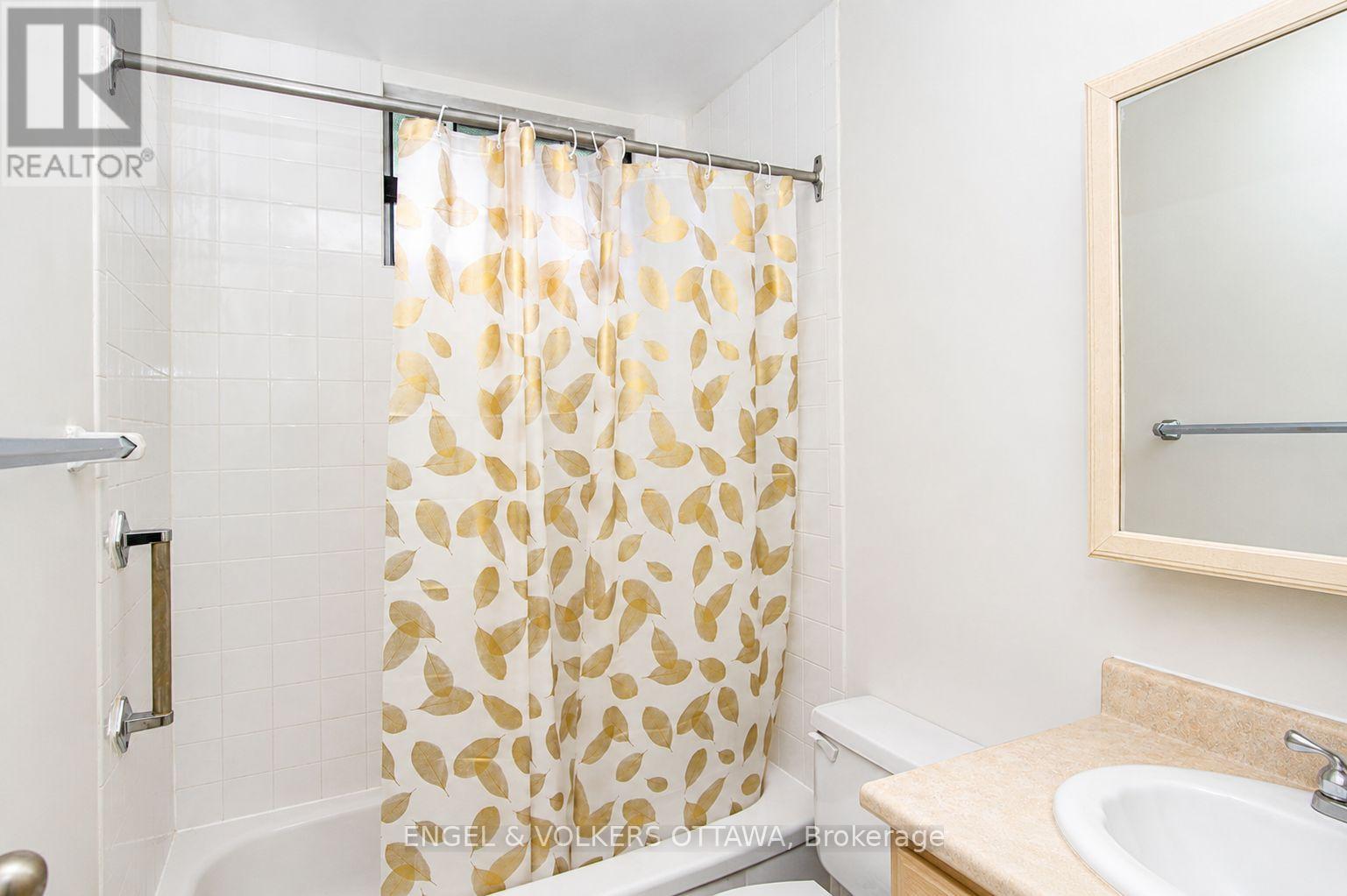 #210 2400 VIRGINIA DRIVE - Image 15