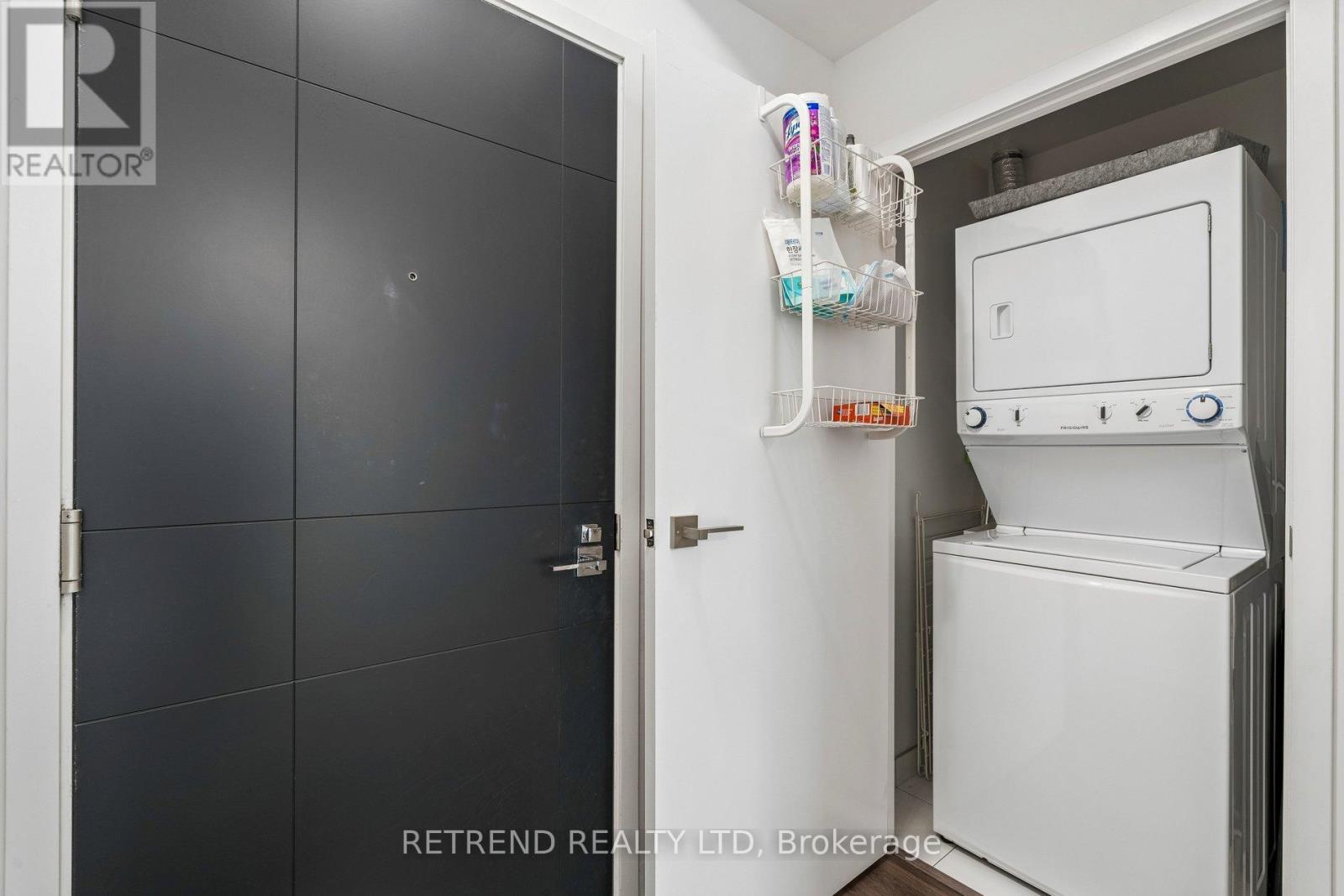 214- 98 Lillian Street, Toronto, ON photo 31