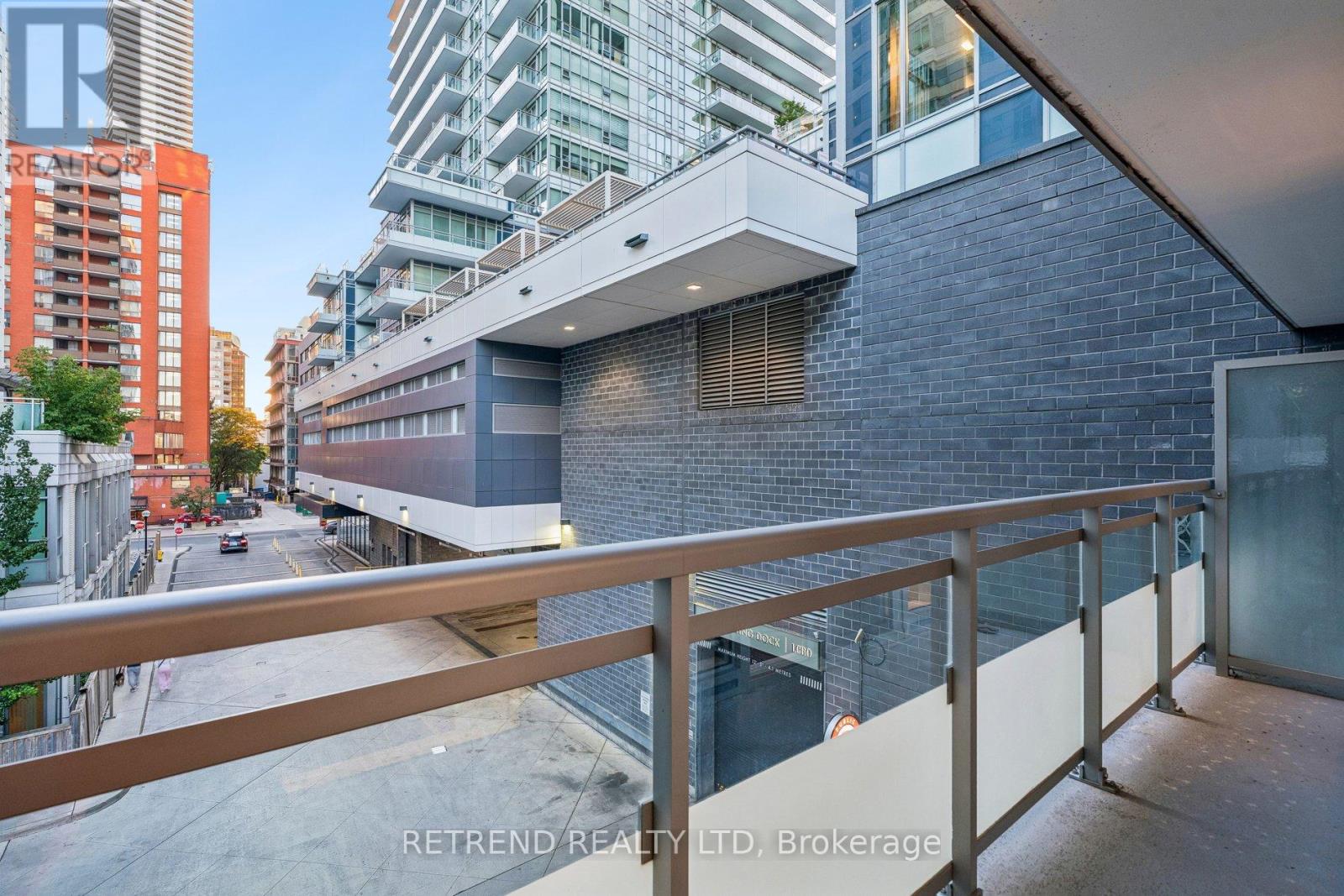 214- 98 Lillian Street, Toronto, ON photo 34