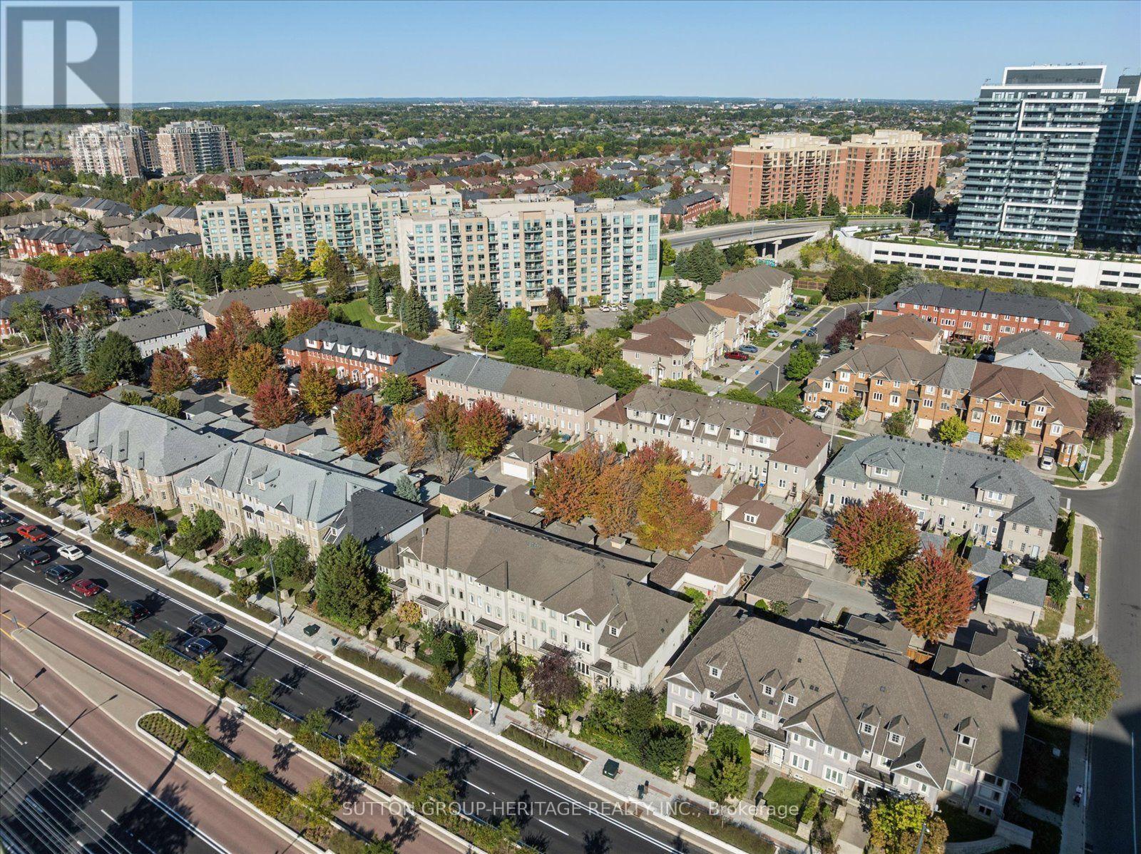 8915 YONGE STREET - 50