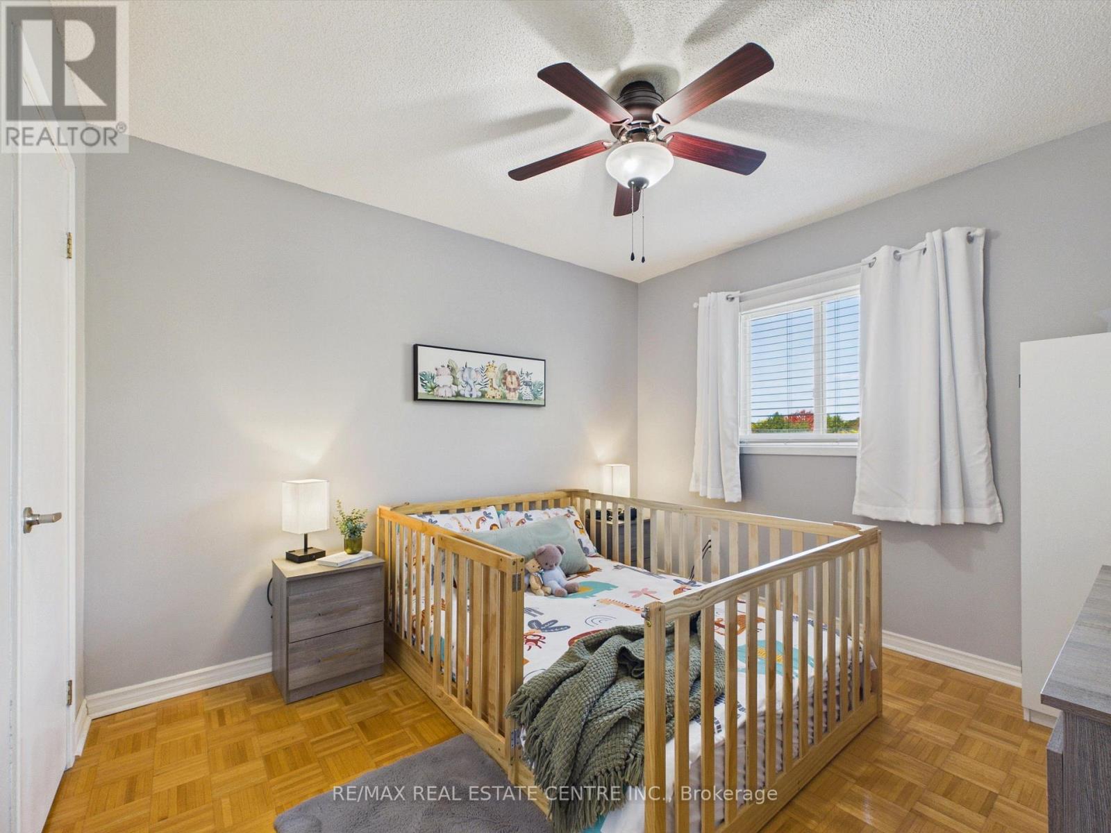 68 AURORA PLACE - 25