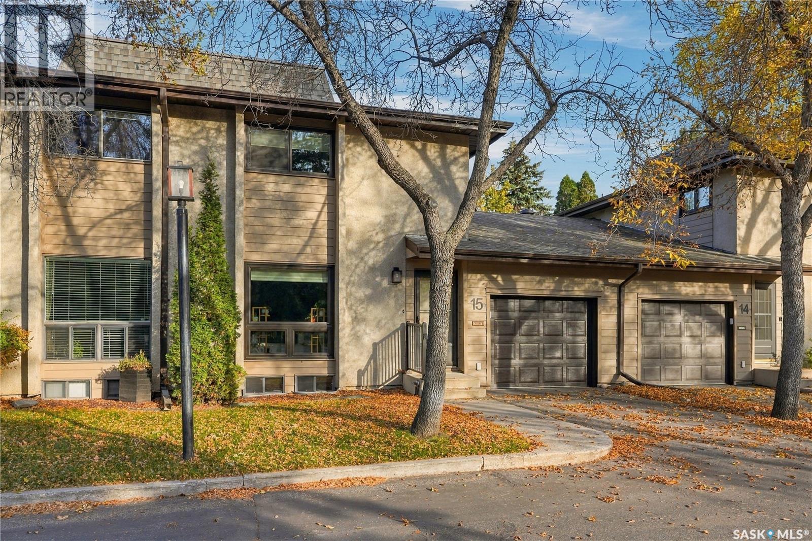 #15 425 Pinehouse DRIVE - 2