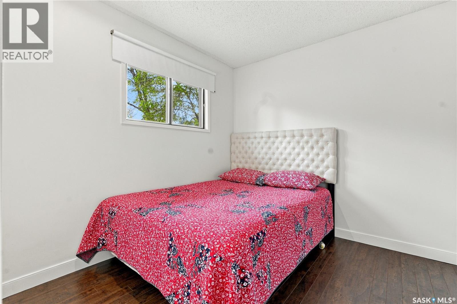 #15 425 Pinehouse DRIVE - 28