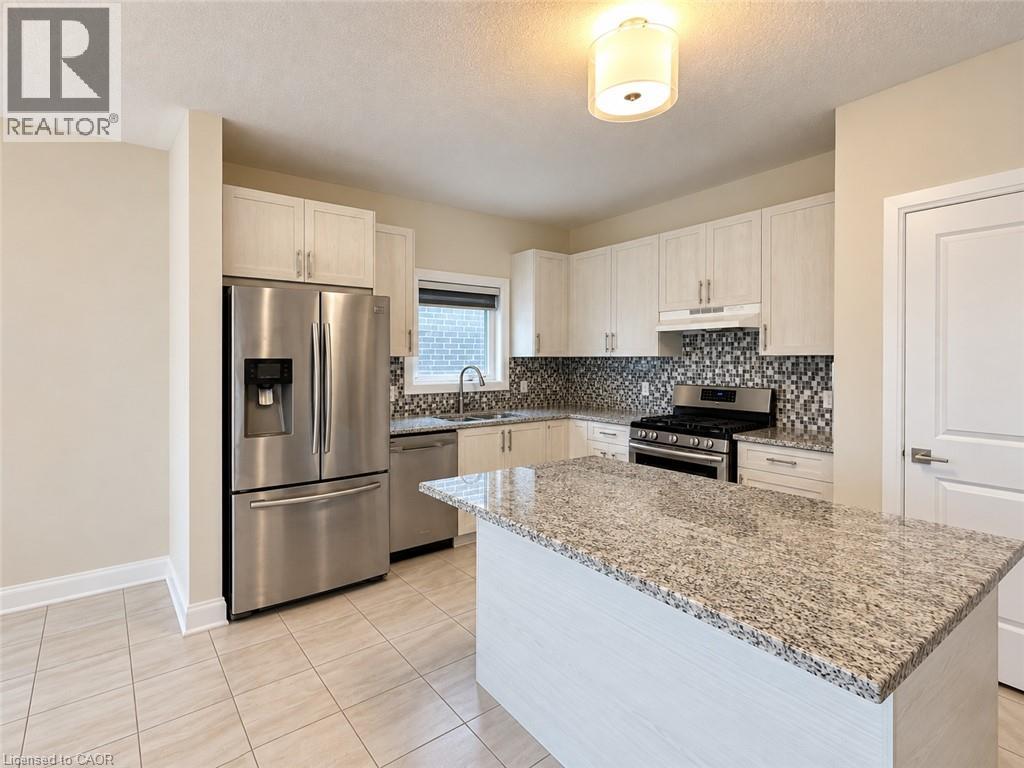 302 CHOKECHERRY Crescent — photo 2