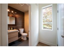 33879 Knight Avenue, Mission, BC V2V7C7 Photo 18