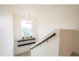 33879 Knight Avenue, Mission, BC V2V7C7 Photo 19
