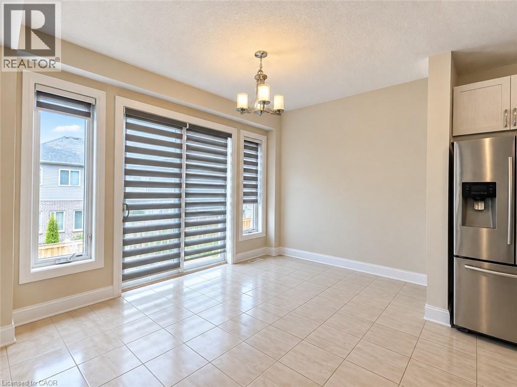 302 CHOKECHERRY Crescent — photo 3