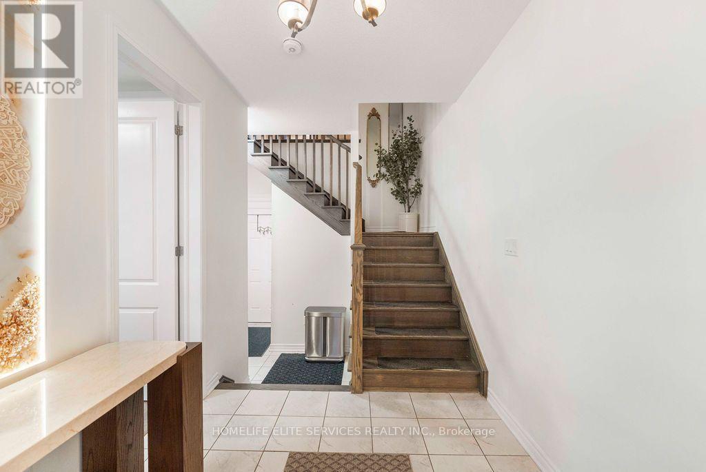 3223 Brigadier Avenue, Pickering, ON photo 8