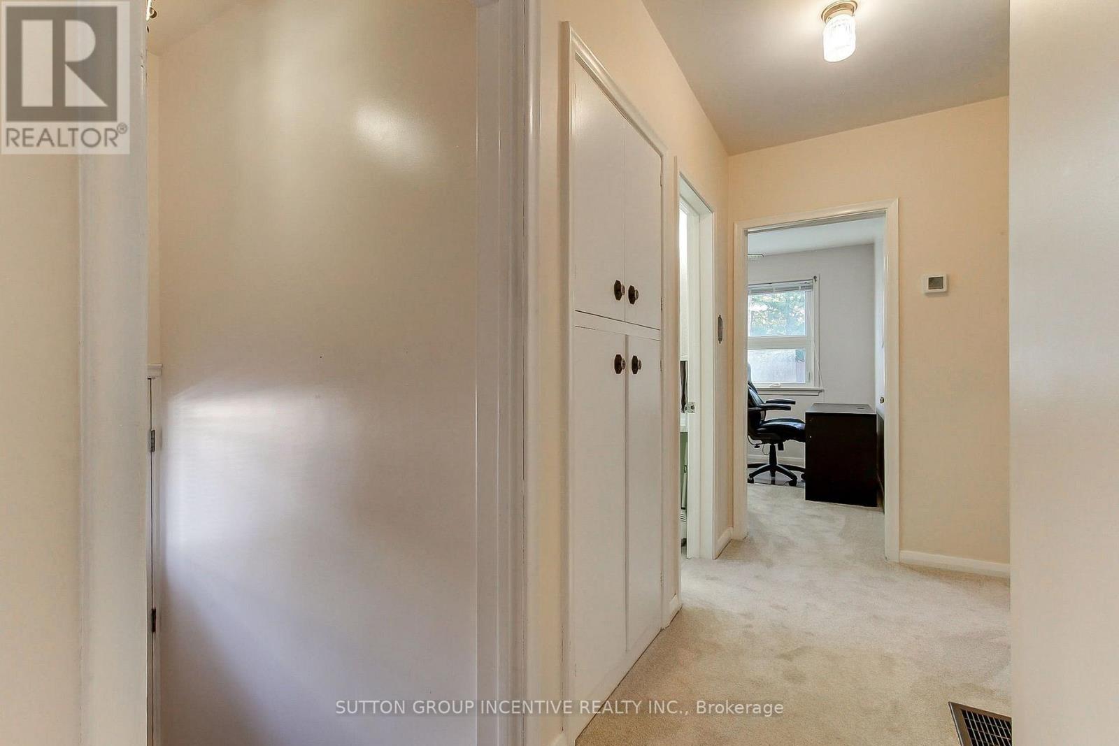 43 Sussex Avenue, Richmond Hill, ON photo 18