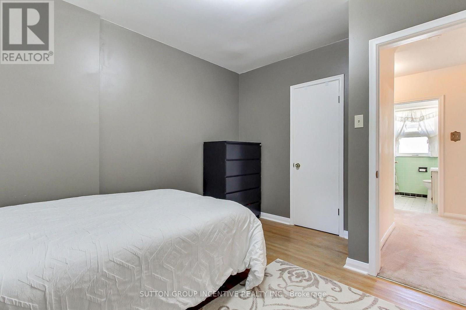 43 Sussex Avenue, Richmond Hill, ON photo 21