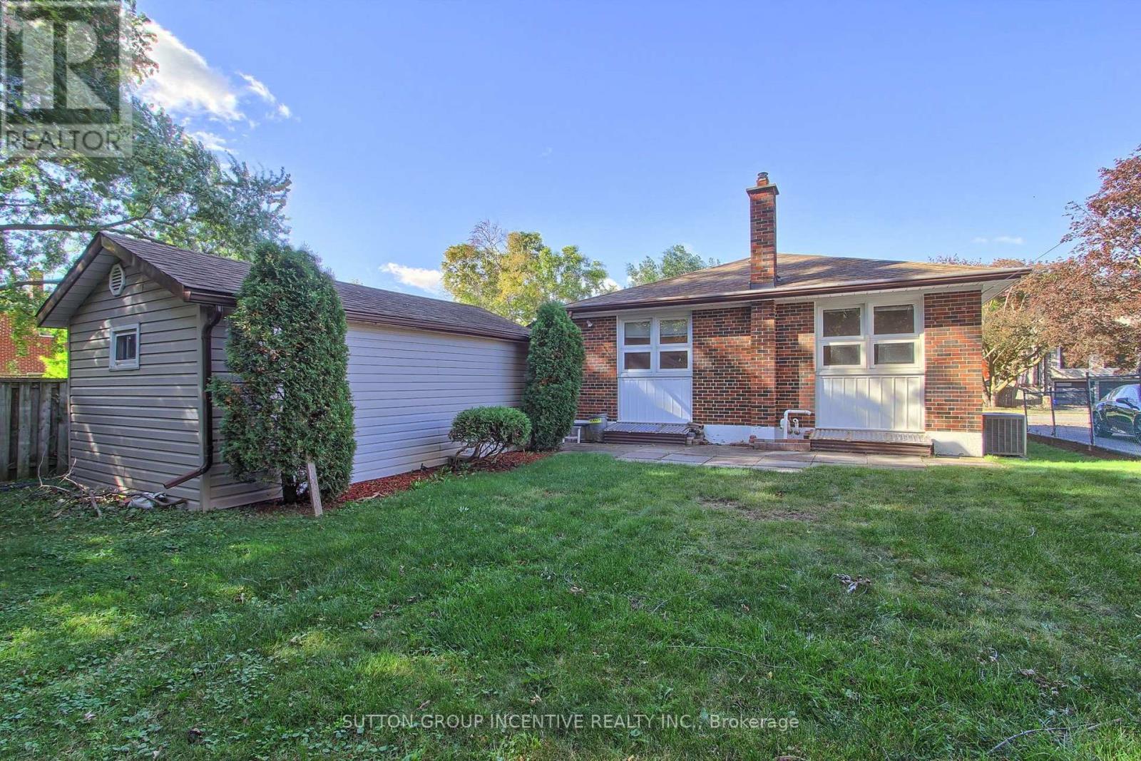 43 Sussex Avenue, Richmond Hill, ON photo 34