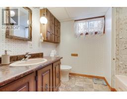 43 Sussex Avenue, Richmond Hill, ON L4C2E5 Photo 29