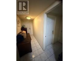 10 Aldwinckle Heights, Toronto, ON M3J3S6 Photo 12