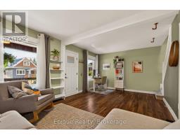 Den - 93 Graham Avenue S, Hamilton, ON L8K2M2 Photo 9