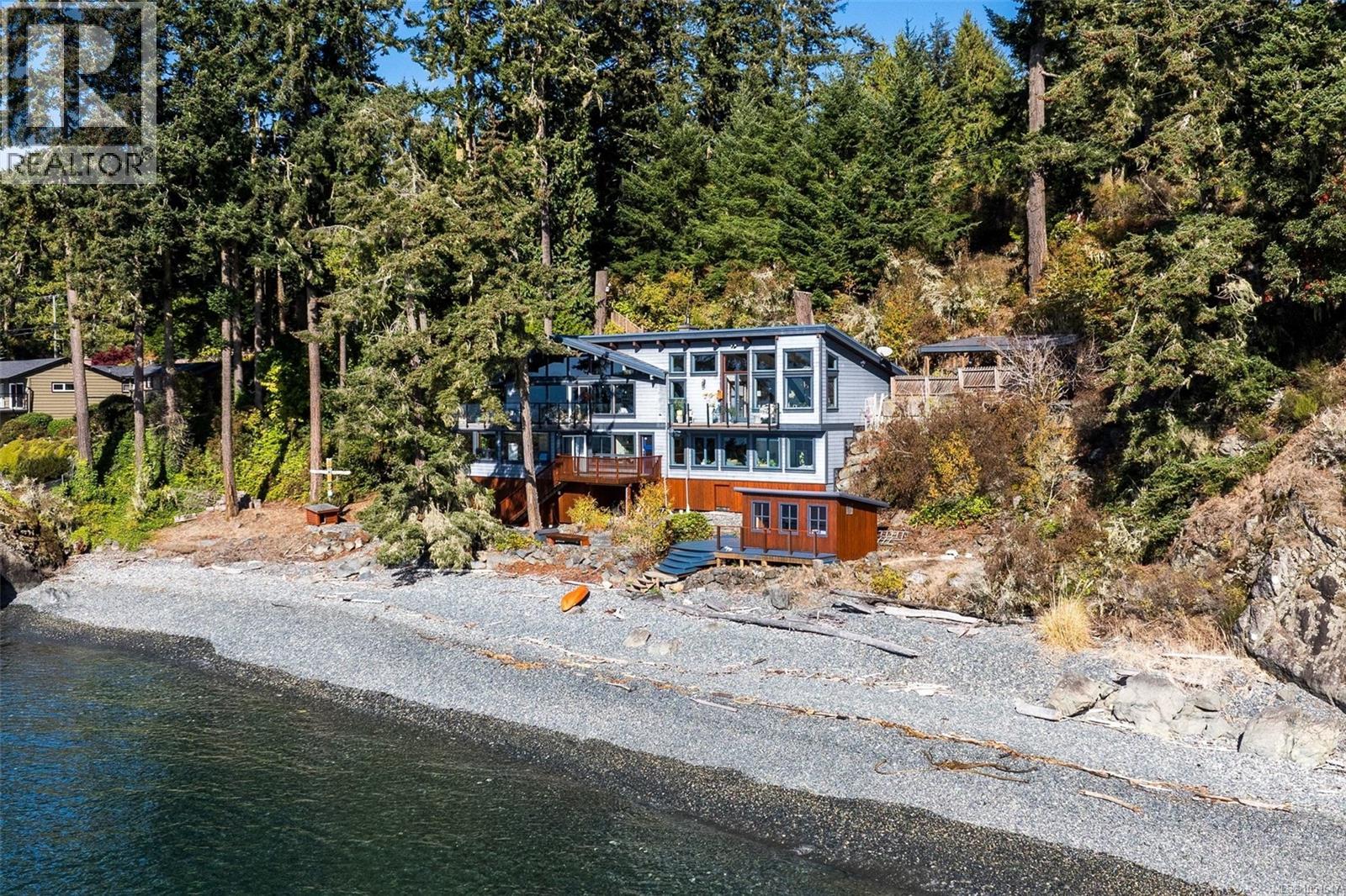 7995 West Coast Rd - 3