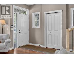 2506 17 Street SE - photo 3
