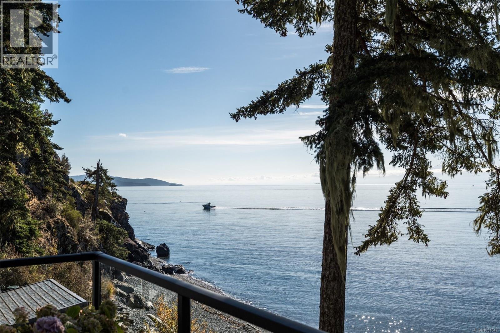 7995 West Coast Rd - 29