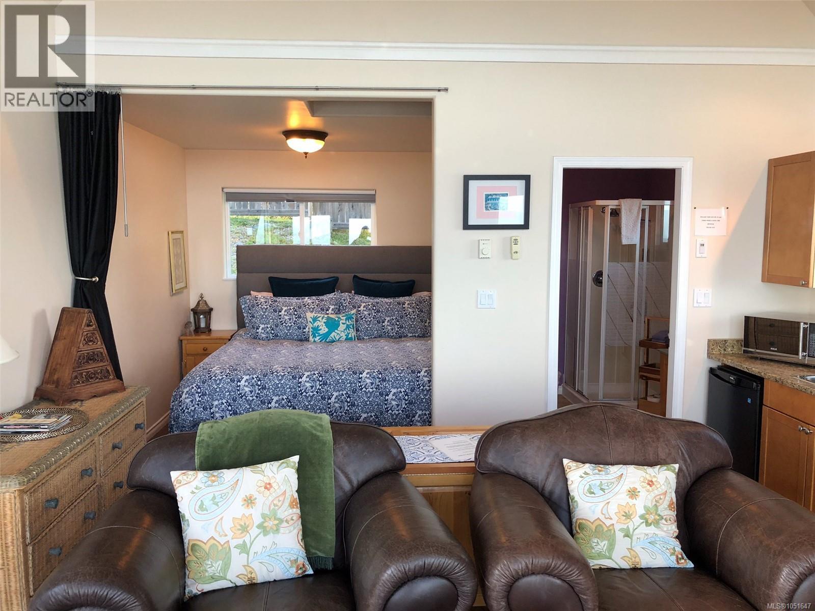 7995 West Coast Rd - 67