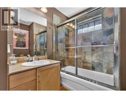 2506 17 Street SE - photo 26