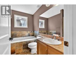 2506 17 Street SE - photo 30