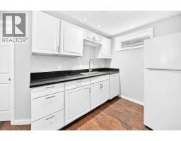 8 Hawkfield Crescent NW - photo 38