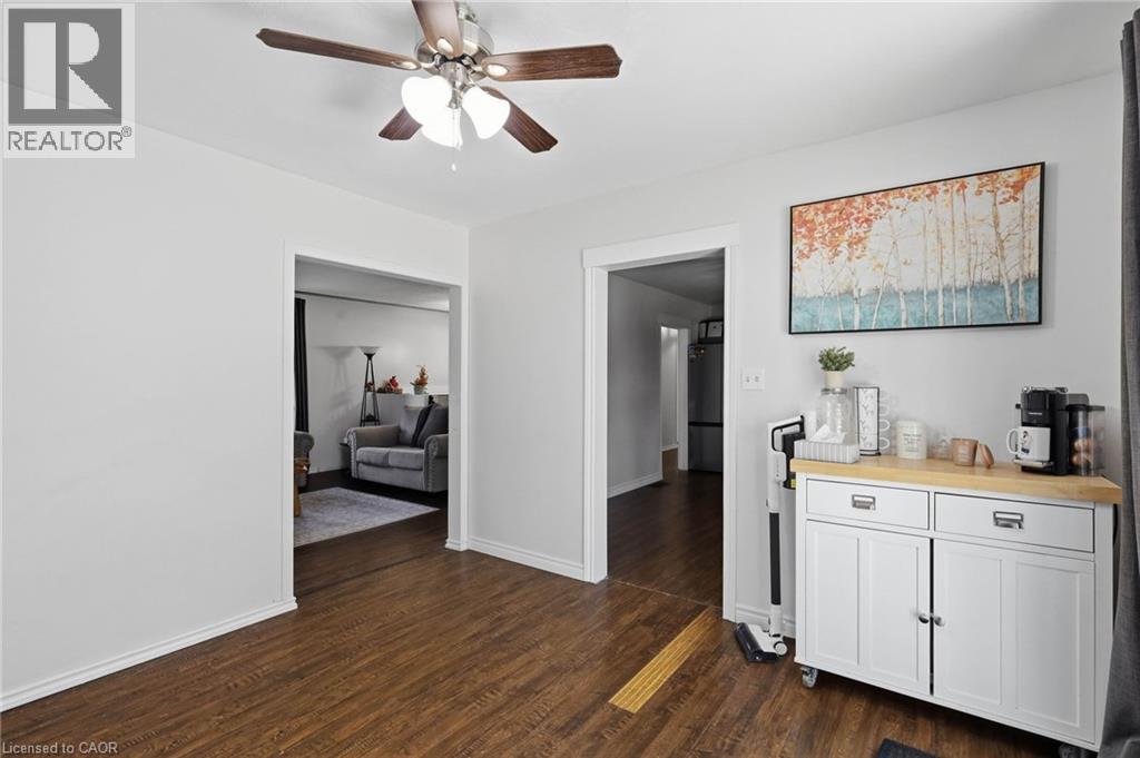 120 CAVERLY Road - Image 18