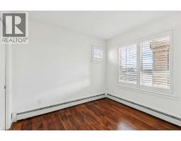 340, 22 Richard Place SW - photo 24