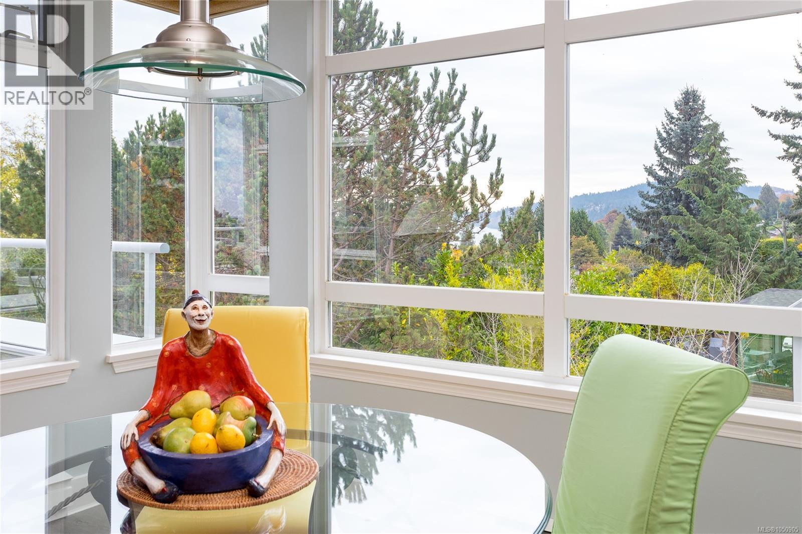 #501 5110 Cordova Bay Rd - Image 13