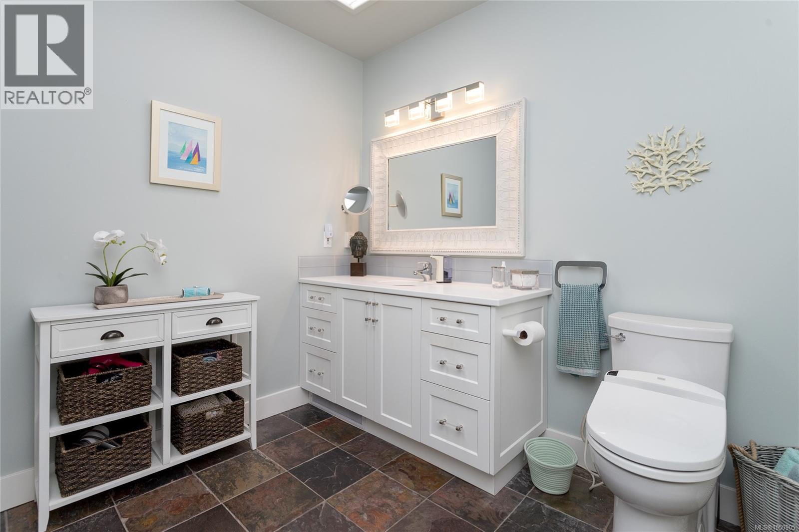 #501 5110 Cordova Bay Rd - Image 26