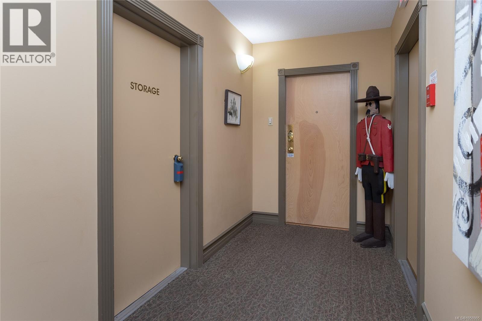 #501 5110 Cordova Bay Rd - Image 37