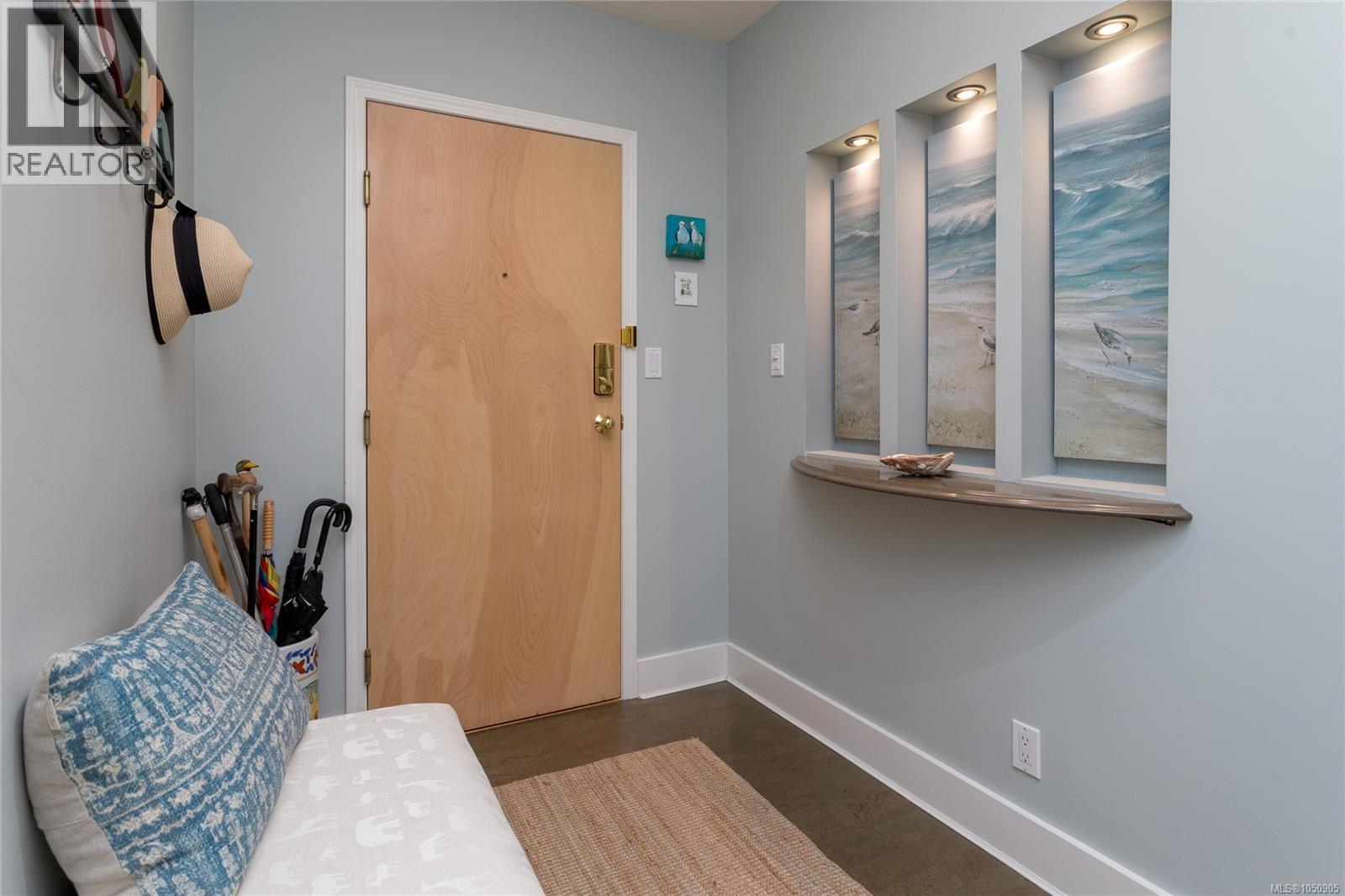 #501 5110 Cordova Bay Rd - 6