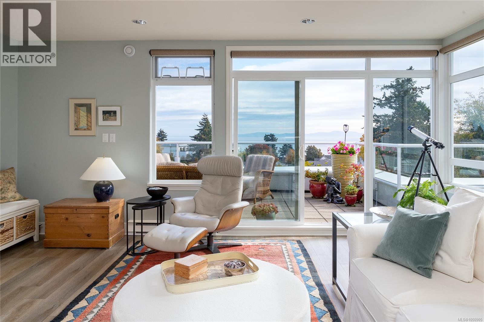 #501 5110 Cordova Bay Rd - Image 8