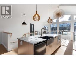 58 Edgevalley Close NW - photo 5