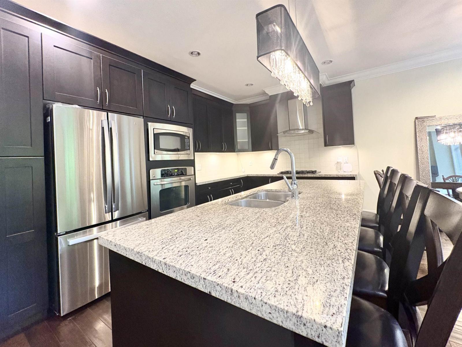 46 2453 163 STREET, Surrey
