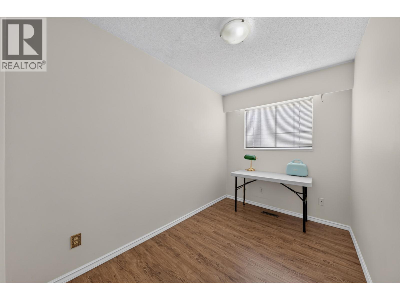 Photo of 4460 ATLEE AVENUE 21