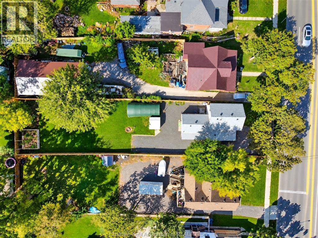 208 Lacroix STREET - 29