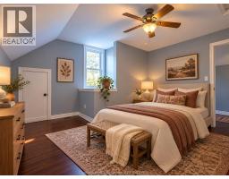 208 Lacroix Street, Chatham, ON N7M2V4 Photo 8